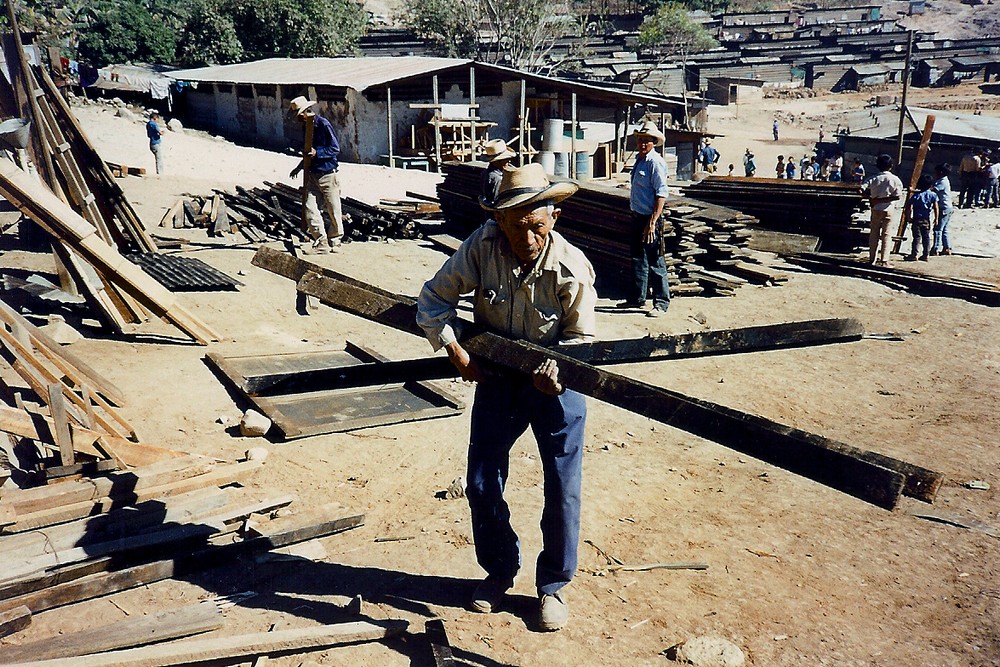 Dismantling Colomoncagua